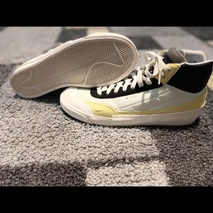 COPY - Nike Drop-Type Mid